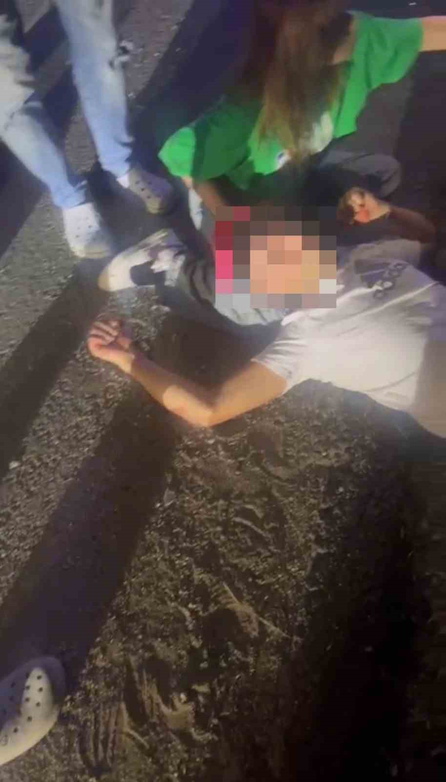 Tekirdağda Feci Kaza: Ağır Yaralı Arkadaşını Dizine Koyup Bekledi