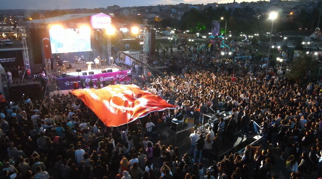 Tekirdağda Gençlik Konseri