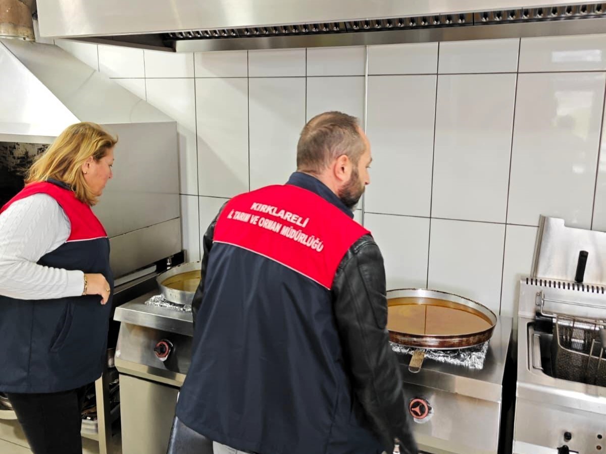 Vizede Kuru Yemiş, Pastane Ve İçkili Mekanlara Yılbaşı Denetimi