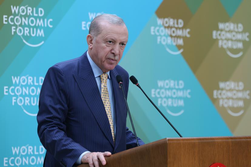 İstanbul- Cumhurbaşkanı Erdoğan, WEF Türkiye Ülke Stratejisi Toplantısı'na katıldı