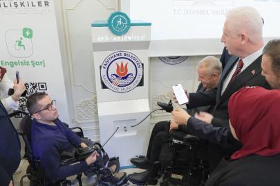 İstanbul - Vali Gül 'Engelsiz Şarj' akıllı telefon uygulamasının tanıtımına katıldı