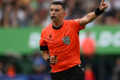 Kosova - Türkiye maçını Michael Oliver yönetecek