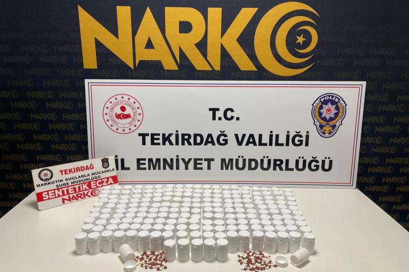 Tekirdağ'da 'torbacı' operasyonunda 11 bin hap ele geçirildi; 5 tutuklama