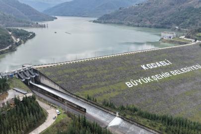 Yüzde 96 seviyesine ulaşan Yuvacık Barajı’ndan, Sapanca Gölü'ne 'can suyu'