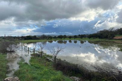 Çanakkale’de sağanak hayatı olumsuz etkiledi