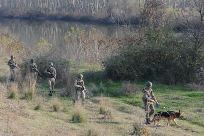 Edirne’de 11 kaçak göçmen yakalandı, 1 organizatörlük şüphelisi tutuklandı
