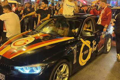 Edirne ve Tekirdağ'da Galatasaray taraftarları şampiyonluğu kutladı / Fotoğraf eklendi