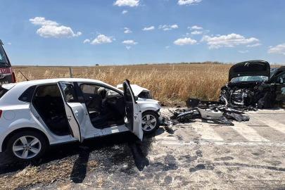 Tekirdağ'da otomobille hafif ticari araç çarpıştı; 2 yaralı