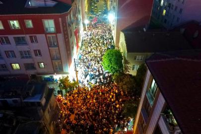 Tekirdağ’da şalvar gecesine yoğun ilgi; katılımcılar sokağa sığmadı