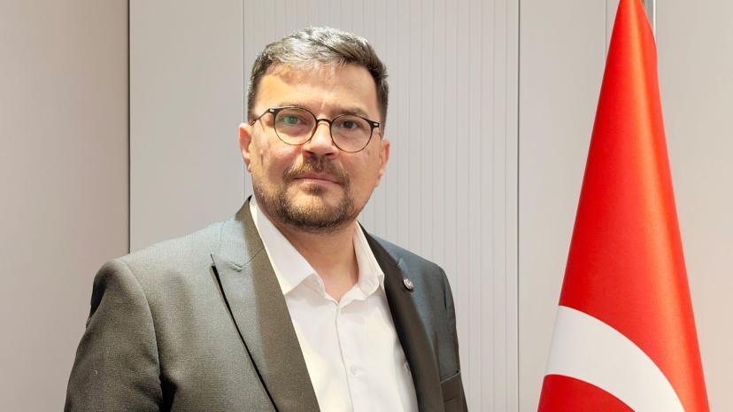 Gazeteci Mehmet Akif Aldoğan'ın 33 Yıllık Gazetecilik Yolculuğu Kitap Oldu