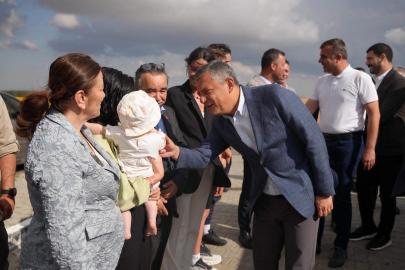Özgür Özel, Deniz Göktaş'ı cezaevinde ziyaret etti
