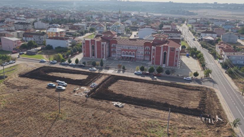 BAŞKAN MÜGE YILDIZ TOPAK: ‘BİR SÖZÜMÜZÜ DAHA TUTTUK! 14 SPOR TESİSİMİZ ERGENEMİZE HAYIRLI OLSUN!’