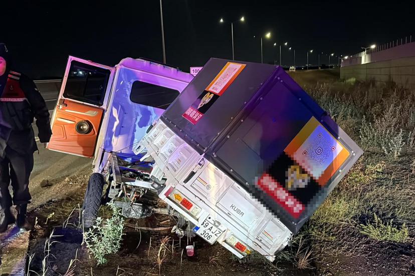 Kazada yaralanan sürücü, arandığı ortaya çıkınca gözaltına alındı