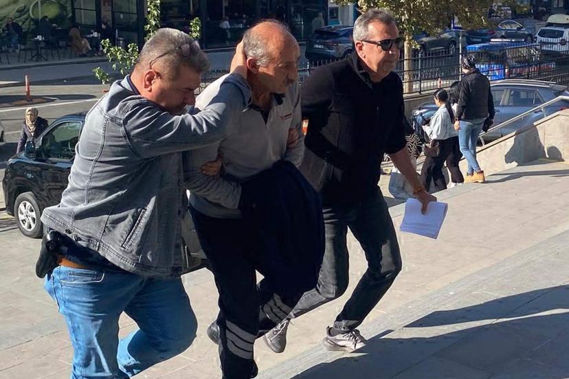 Oyuncak tabancayla kuyumcuyu soymak isteyen şüpheli yakalandı(2)