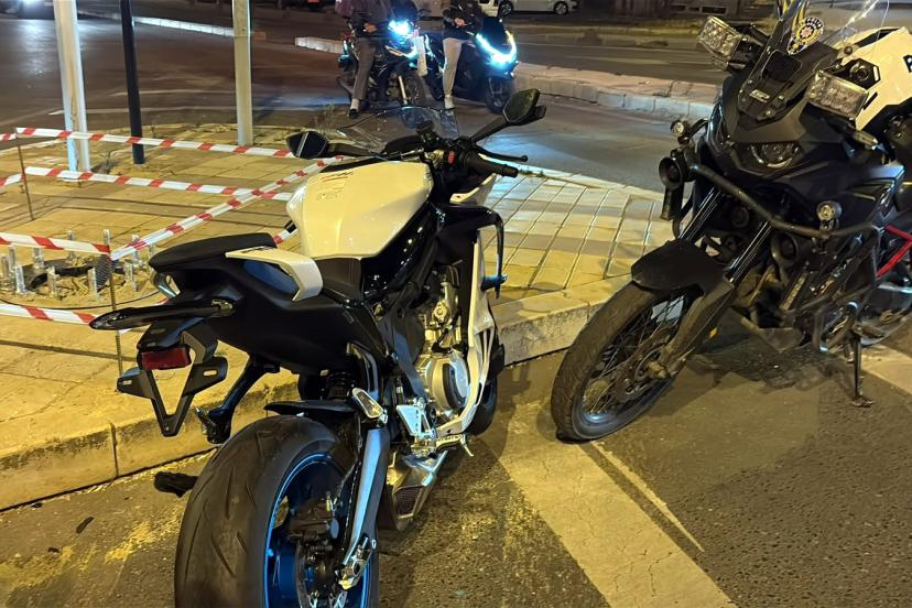Plakasız motosikletin ehliyetsiz sürücüsüne 300 bin TL ceza